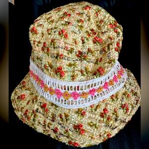 Anna Sui Rosebuds Bucket Hat